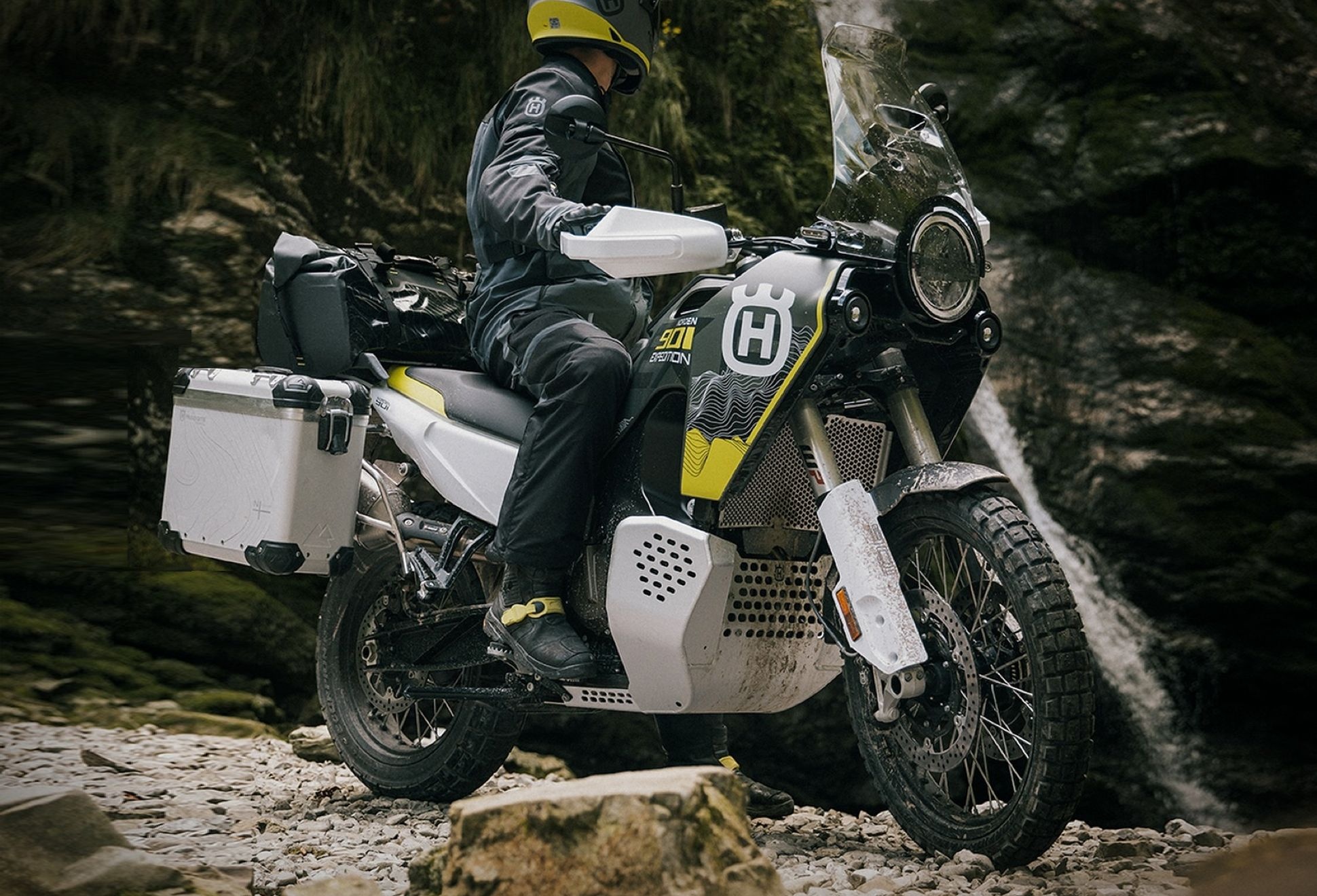 2025 Husqvarna Norden 901 Expedition | Image