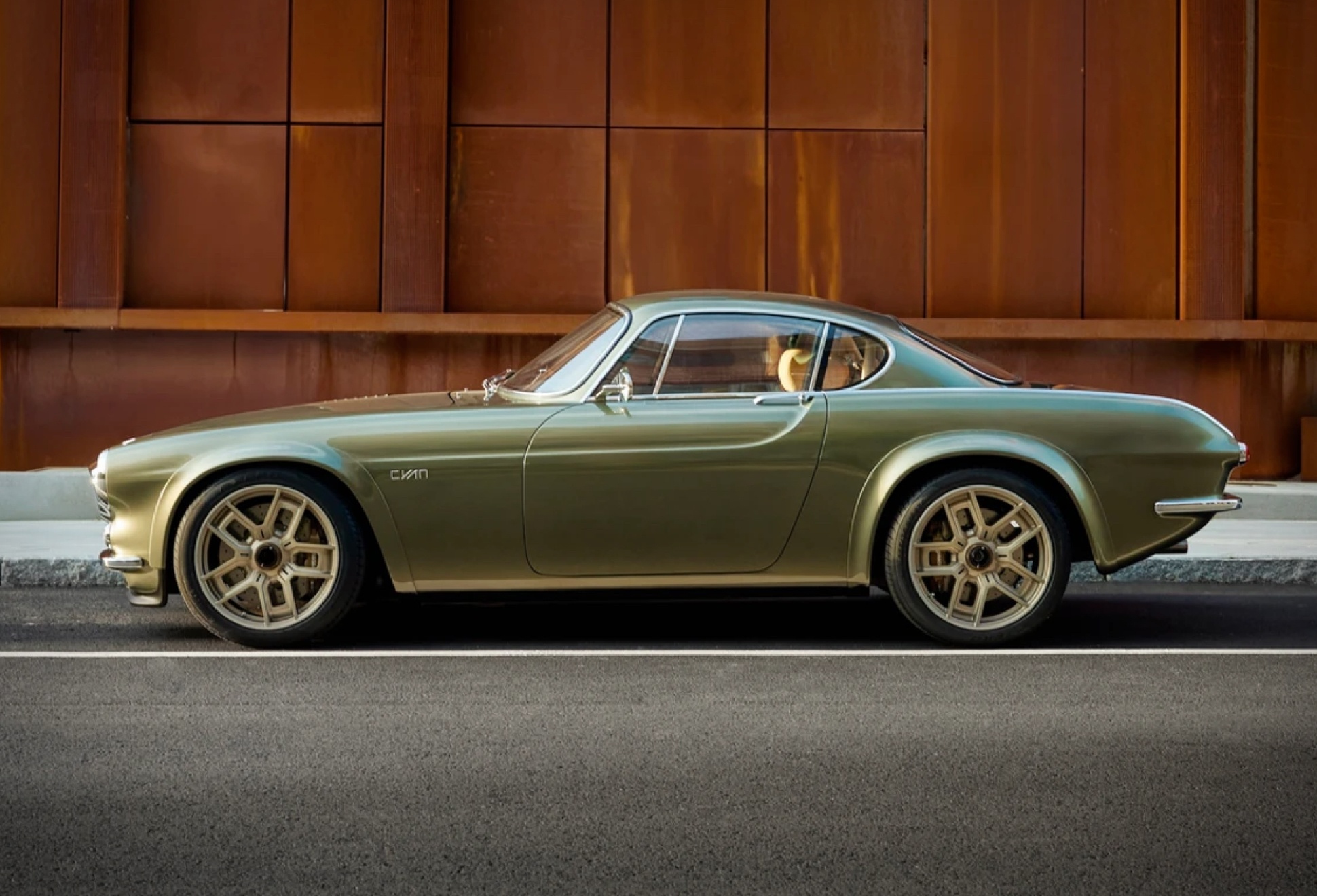 Cyan Volvo P1800 GT | Image