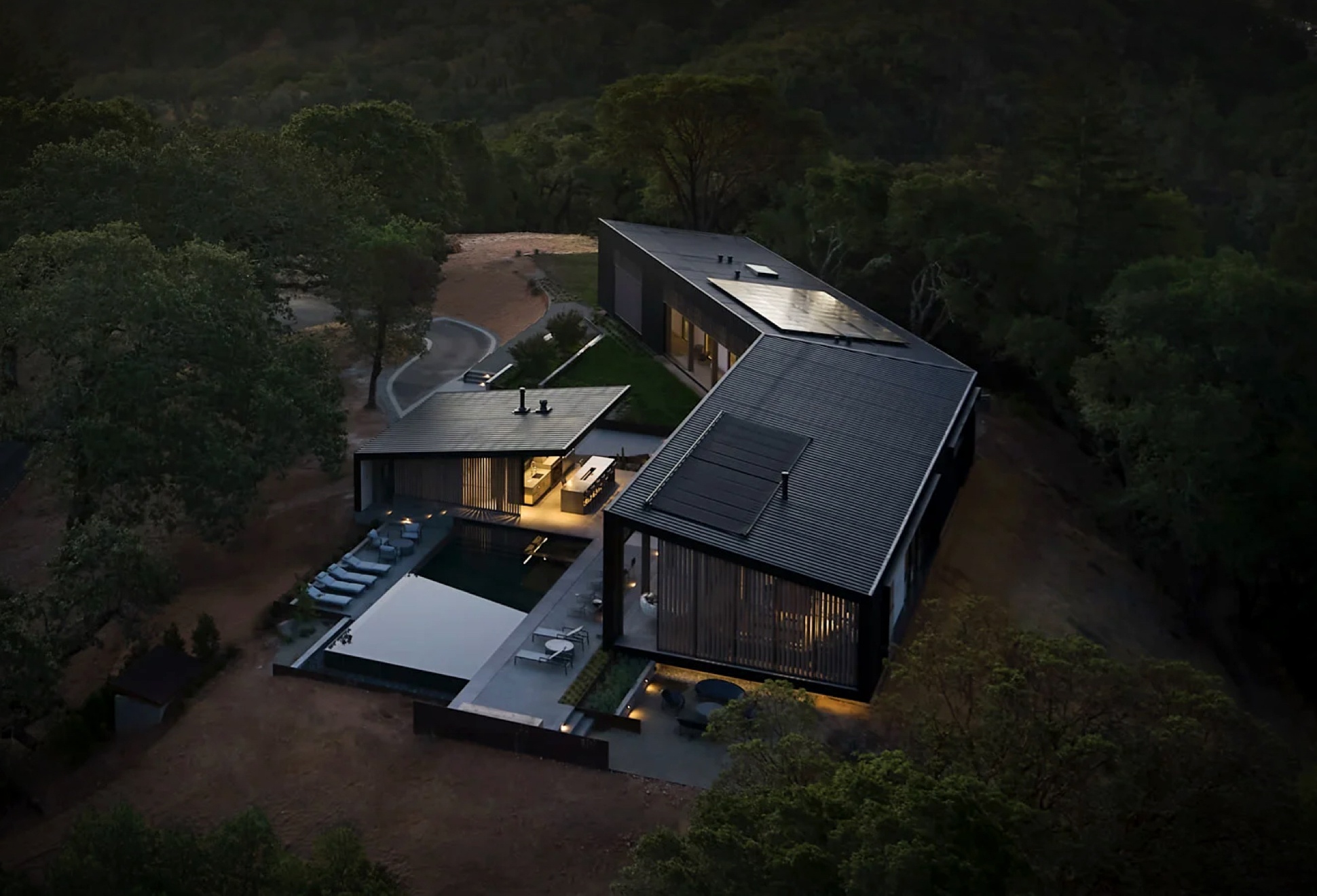 Fire Country Lookout | Image