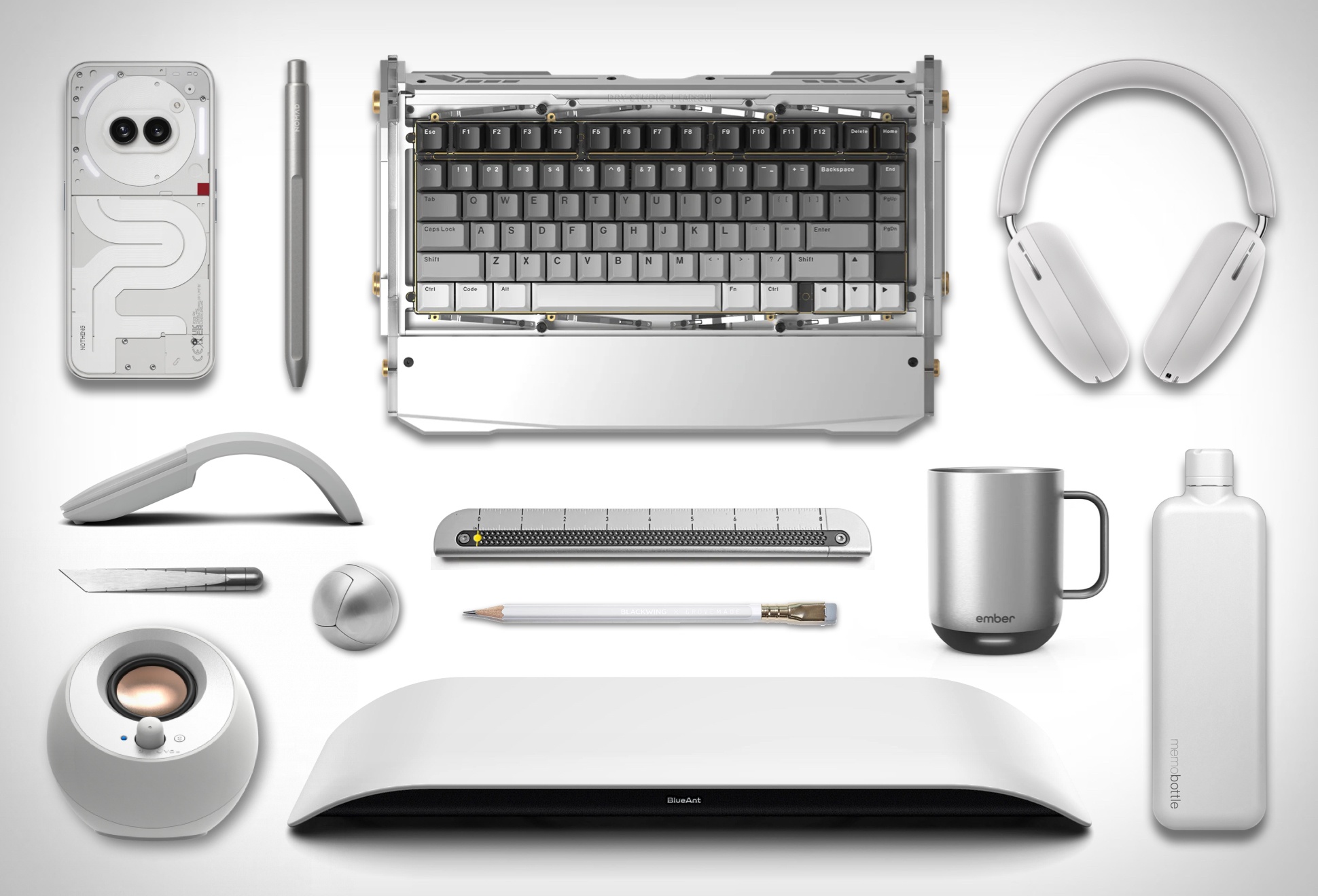 July Workstation | Image