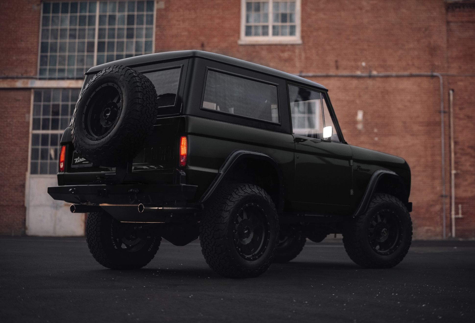 Kindred Black Ice Bronco | Image