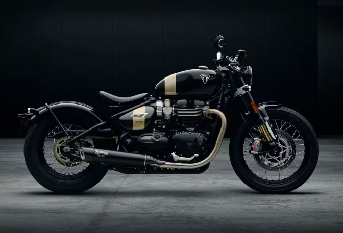 2025 Triumph Bonneville Bobber TFC - Image