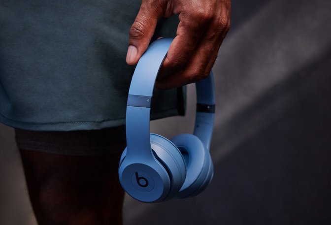 BEATS SOLO 4 HEADPHONES - Image
