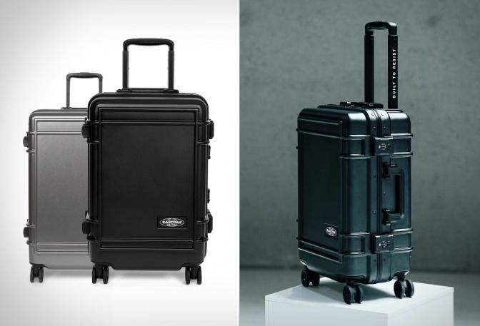 Eastpak Resist'r Case - Image