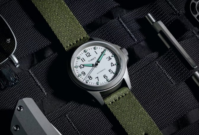 Huckberry x Timex Titanium Automatic Field Watch - Image