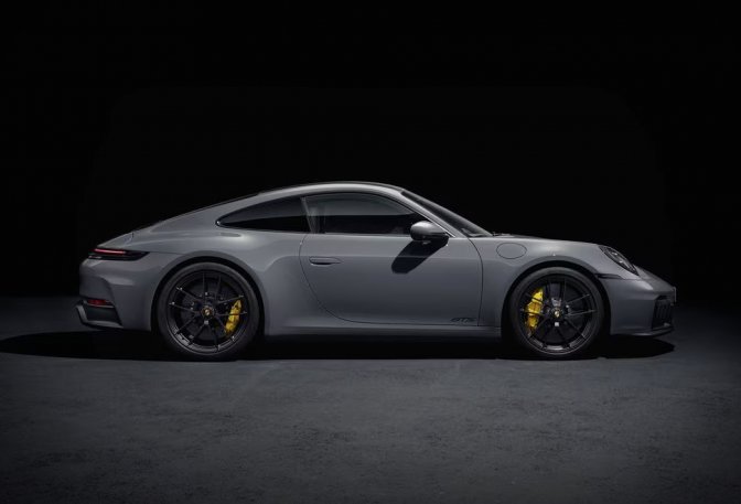 PORSCHE 911 HYBRID - Image
