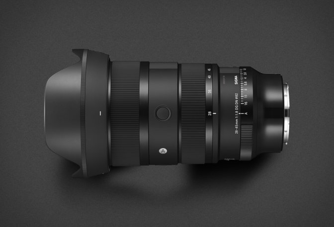 Sigma First Full-Frame F1.8 Zoom Lens - Image