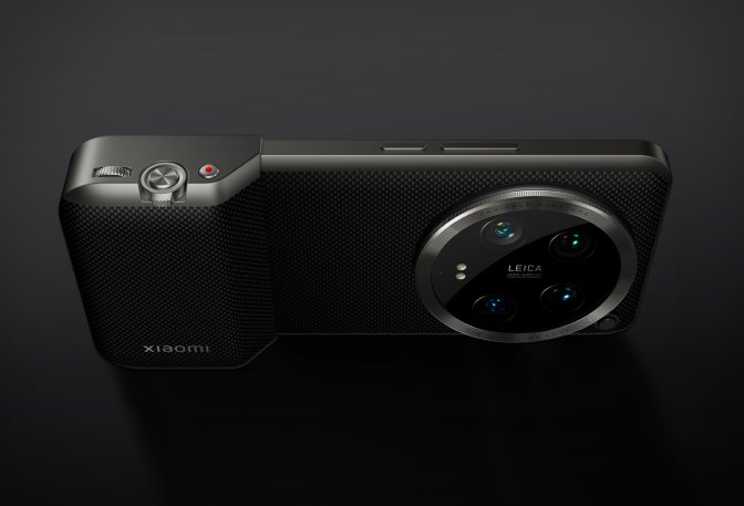 Xiaomi 14 Ultra Smartphone - Image