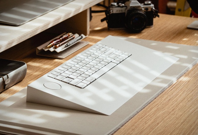 ICEBREAKER MECHANICAL KEYBOARD - Image