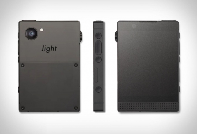 Light Phone III - Image