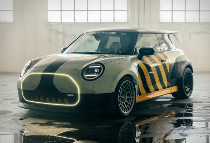 MINI JCW x Deus - Image