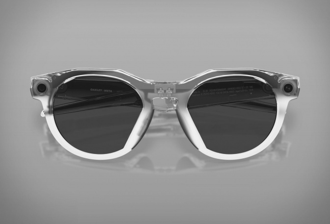 Oakley Meta HSTN Transitions - Image