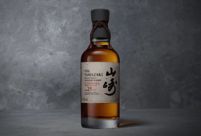 YAMAZAKI 25 YEARS OLD MIZUNARA WHISKY - Image