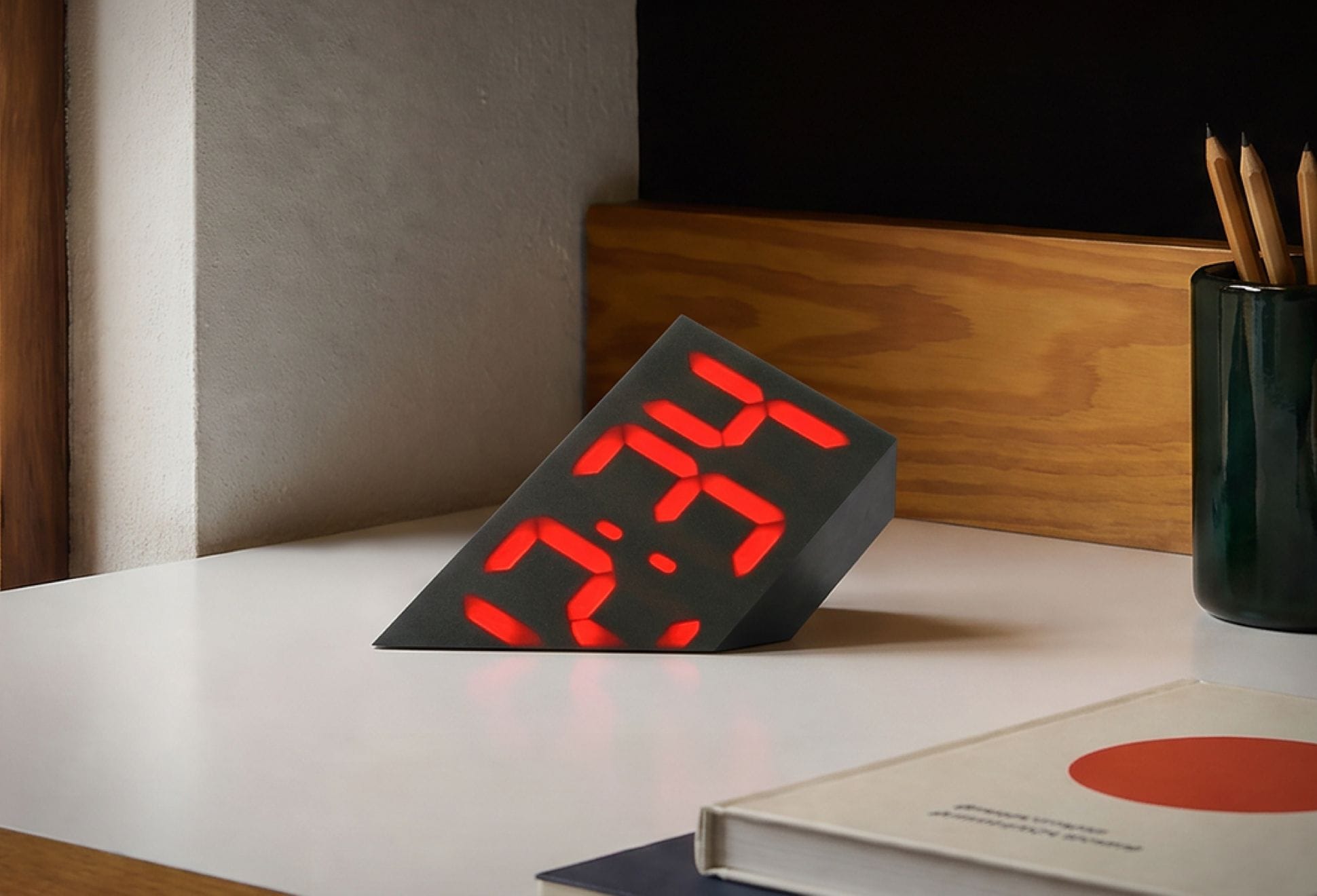 Sinking Clock | Image