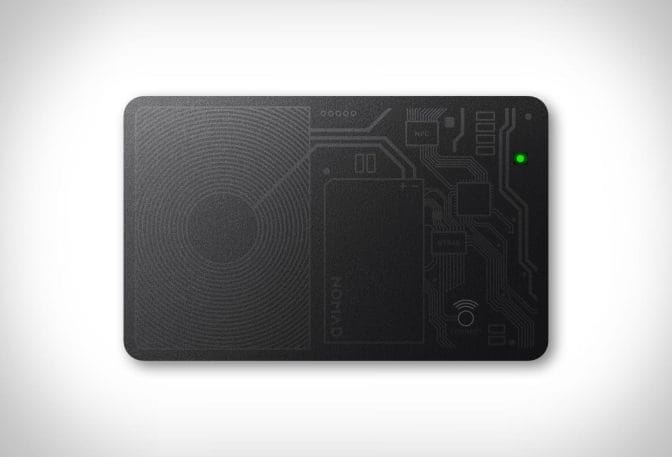 Nomad Tracking Card Air | Image