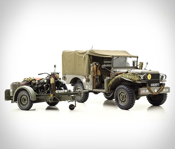 1943-dodge-wc51-&-1943-harley-davidson-wl-9.jpg