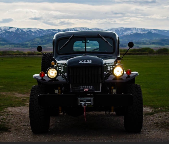 1952-legacy-conversion-power-wagon-11.jpg