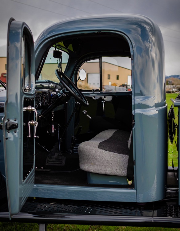 1952-legacy-conversion-power-wagon-7.jpg
