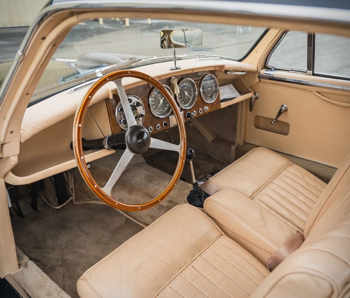 1954-aston-martin-db24-saloon-5-speed-10.jpg | Image