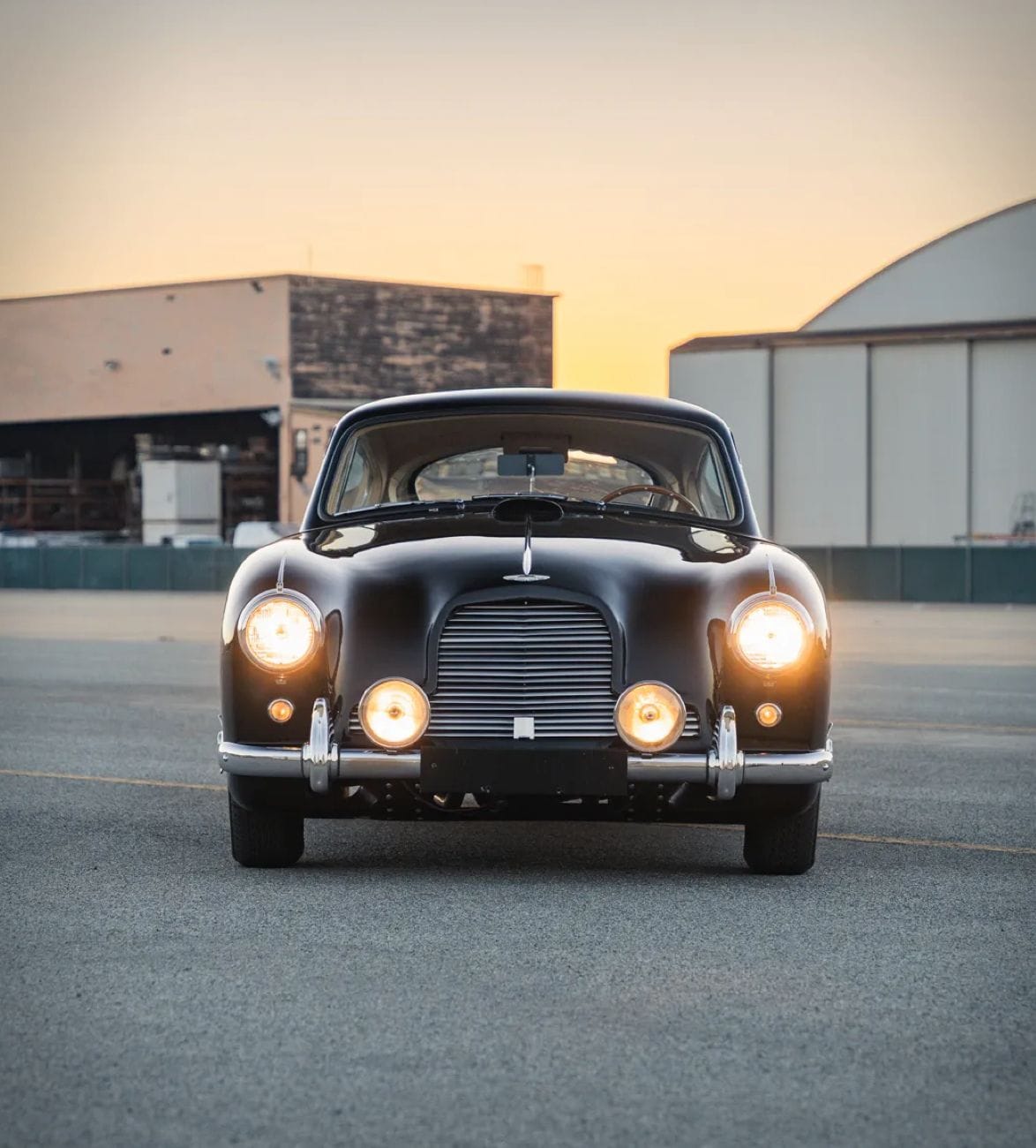 1954-aston-martin-db24-saloon-5-speed-13.jpg | Image