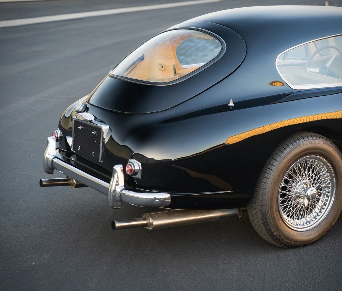 1954-aston-martin-db24-saloon-5-speed-3.jpg | Image