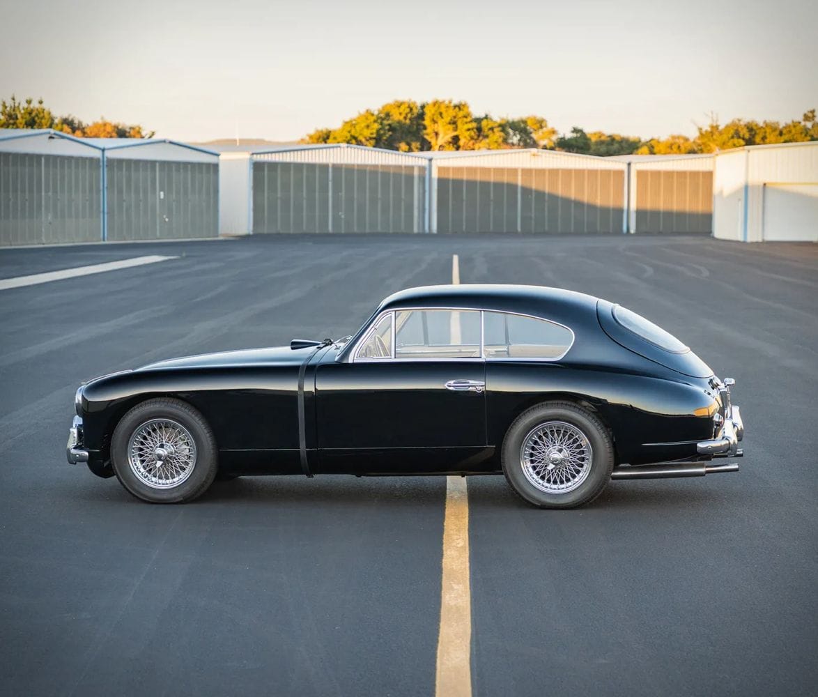 1954-aston-martin-db24-saloon-5-speed-8.jpg | Image