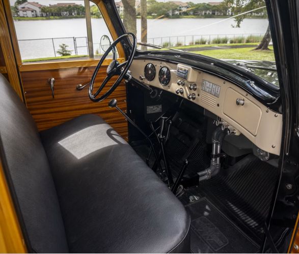 1954-international-harvester-r140-woody-wagon-5.jpg | Image