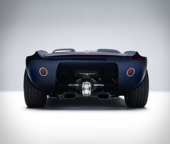 1962-excalibur-rs-roadster-15.jpg