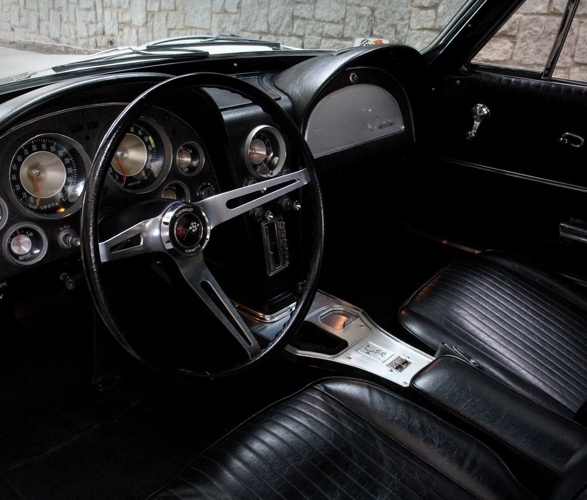 1963-chevrolet-corvette-10.jpg