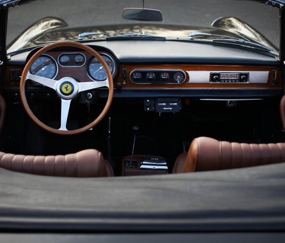 1966-ferrari-275-gts-10.jpg