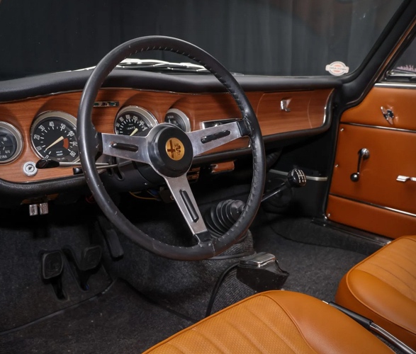 1967-alfa-romeo-giulia-sprint-gt-veloce-10a.jpg