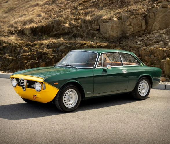 1967-alfa-romeo-giulia-sprint-gt-veloce-12.jpg