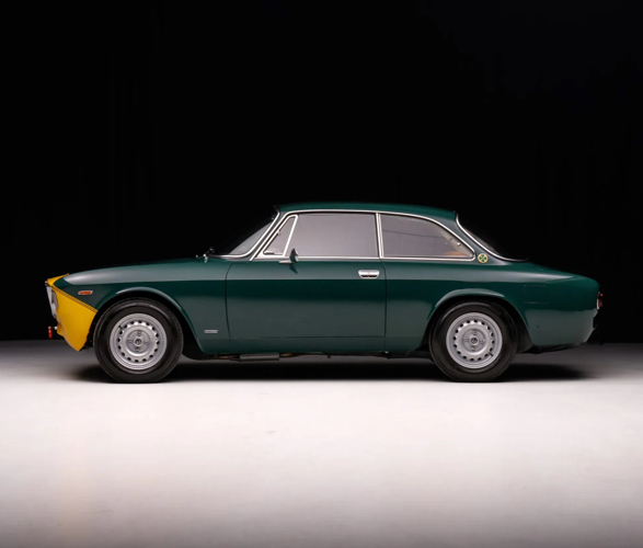 1967-alfa-romeo-giulia-sprint-gt-veloce-3.jpg | Image
