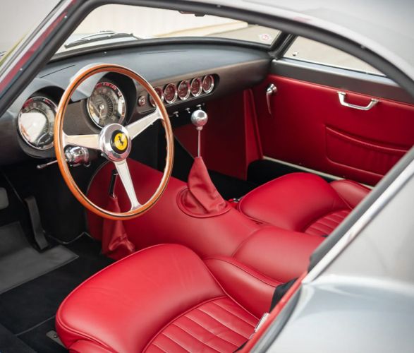 1967-ferrari-250-gt-10.jpg