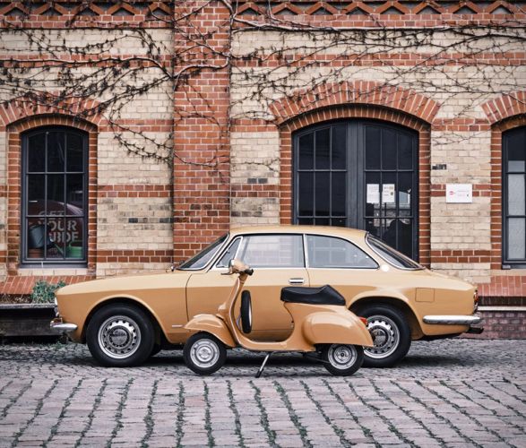 1968-alfa-romeo-gtv-1967-vespa-2.jpg | Image