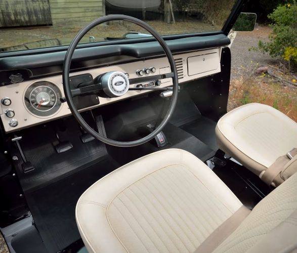 1968-ford-bronco-u13-roadster-8.jpeg