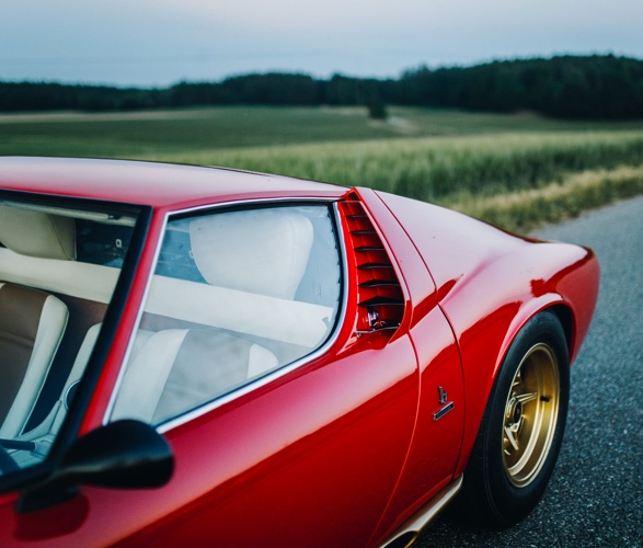 1968-lamborghini-miura-p400-7.jpg