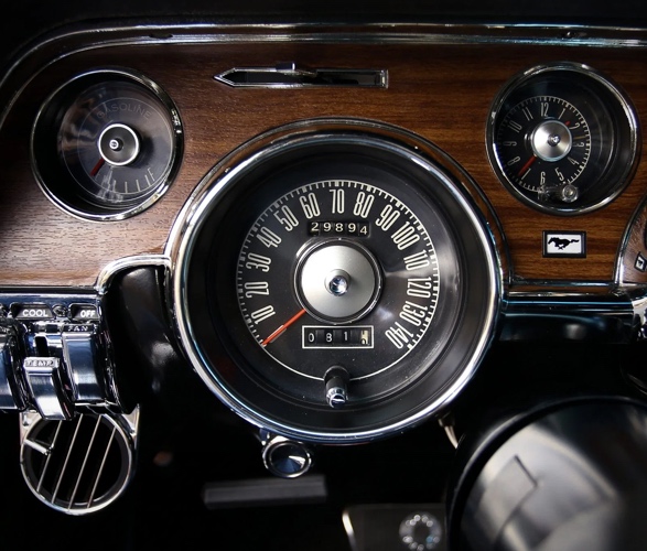 1968-shelby-mustang-gt500kr-10.jpg
