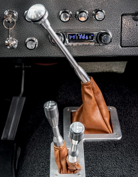 1971-ford-bronco-9.jpg