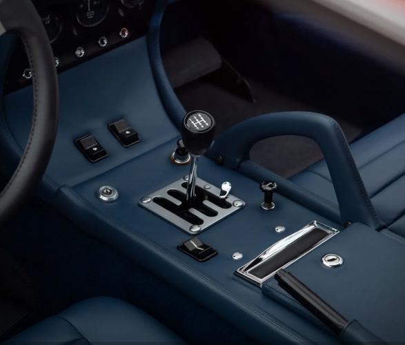 1972-lamborghini-miura-p400-9new.jpeg