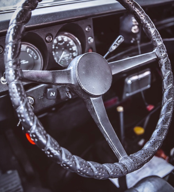 1972-land-rover-series-iii-8.jpg