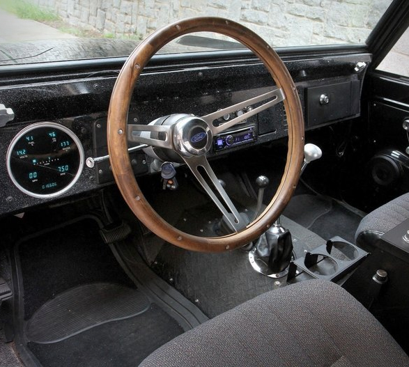 1973-ford-bronco-8.jpg