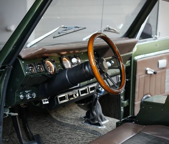 1973-international-harvester-scout-6.jpg