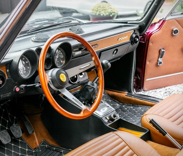 1974-alfa-romeo-gtv-2000-6.jpg