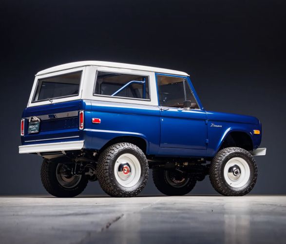 1974-ford-bronco-coyote-powered-blue-2.jpg | Image