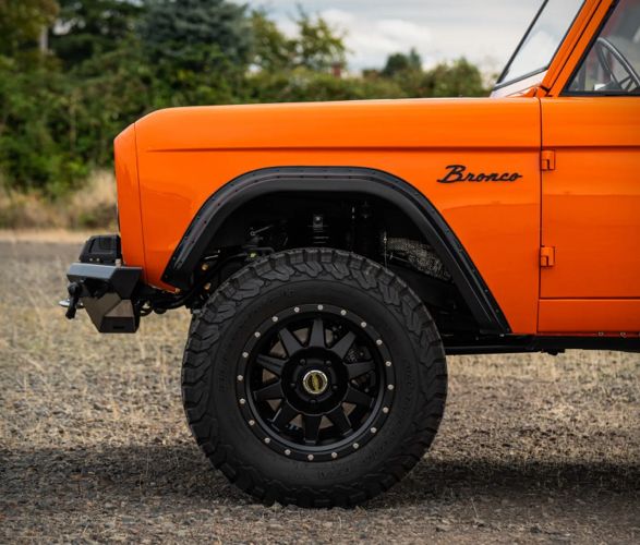 1975-ford-bronco-6.jpg