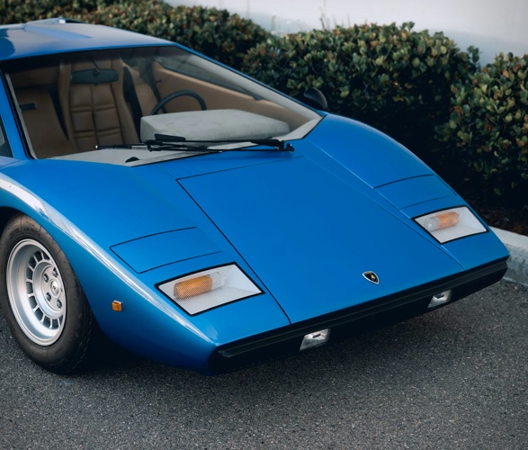 1975-lamborghini-countach-lp400-periscopio-11.jpg