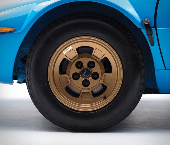 1975-lancia-stratos-hf-stradale-8.jpg