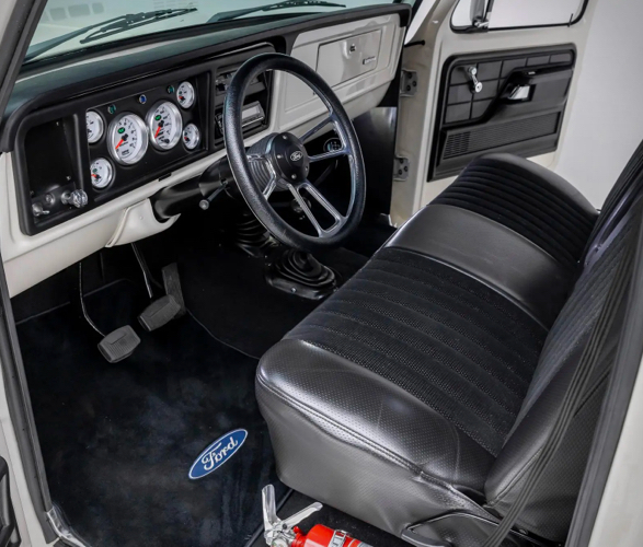 1976-ford-f-250-10.jpg