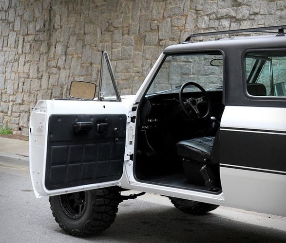 1976-international-scout-traveler-7.jpg